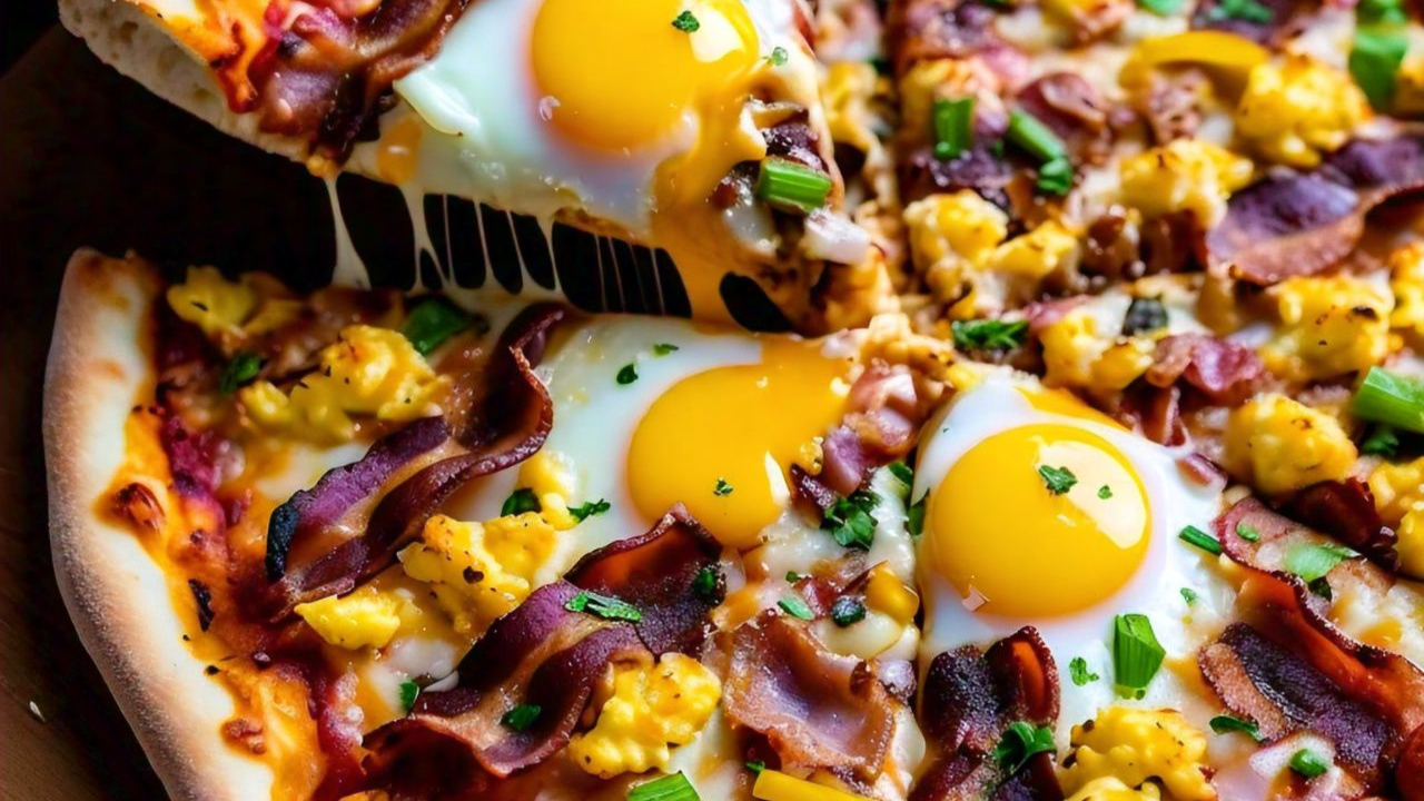 Classic Breakfast Pizza